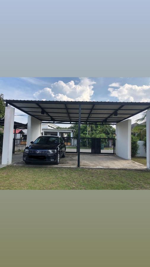 Nur Villa Sg Soi Musslimm Only Kuantan Eksteriør billede
